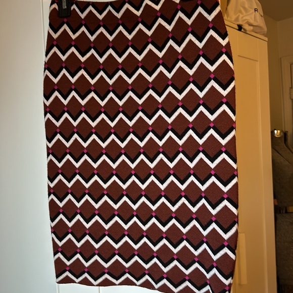 Trina Turk 100% Merino Wool Knit Geometric Print Pencil Skirt S - Picture 1 of 6